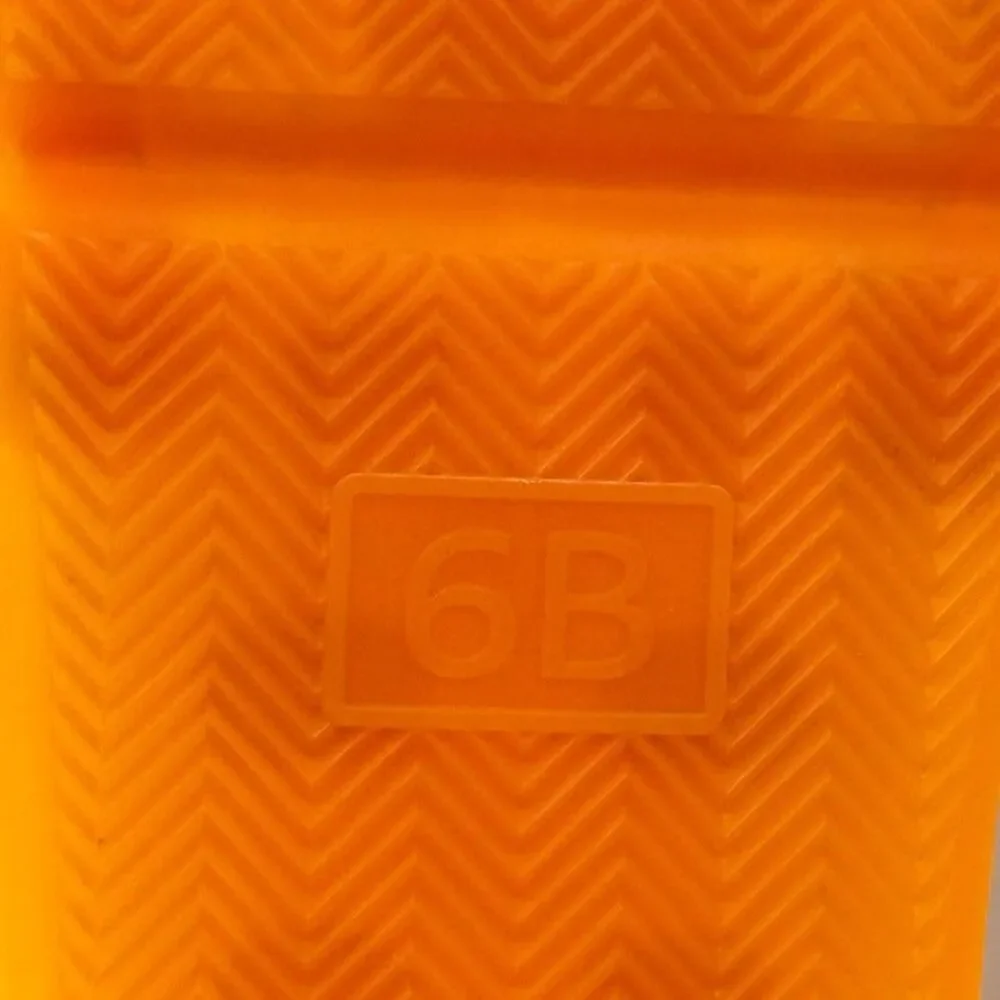 Tory Burch Womens 6 Orange Bubble Jelly Slide Sandal Logo